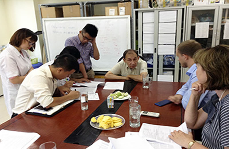 hop-tac-vkn-va-trung-tam-khoa-hoc-lien-bang-Nga-6