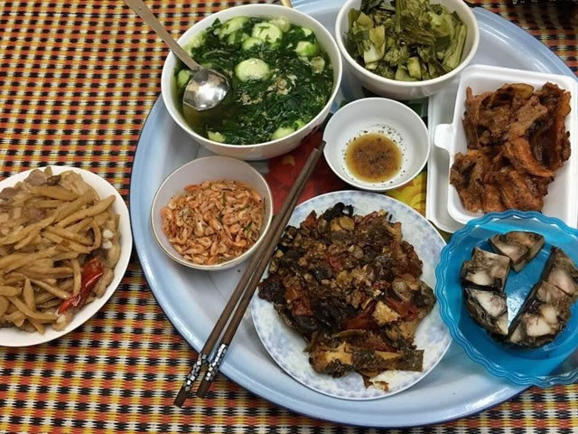 Mùa nồm kéo dài, cảnh giác với vi khuẩn 'giấu mặt' gây ngộ độc từ thói quen ăn uống của nhiều người - Ảnh 2