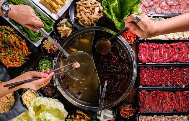 Ăn lẩu bị đau bụng, ngộ độc vì những lý do ít người chú ý - Ảnh 1