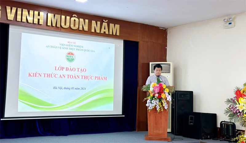 ts-tran-cao-son-phat-bieu-khai-mac-lop-dao-tao