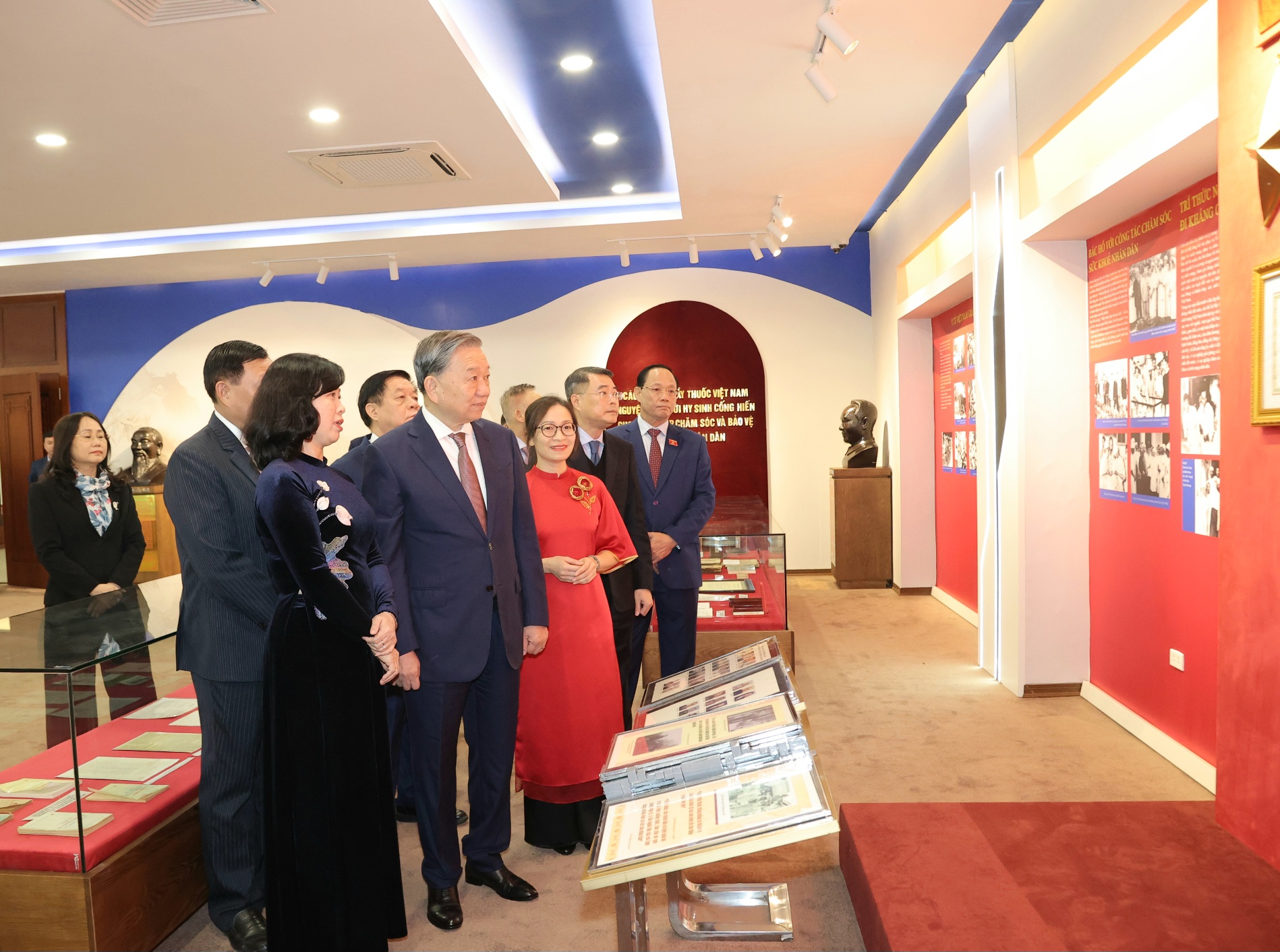 Toàn văn phát biểu của Tổng Bí thư Tô Lâm tại buổi làm việc với 23win.Com Nhà Cái Uy Tín Số 1 Châu Á nhân Ngày Thầy thuốc Việt Nam- Ảnh 5.
