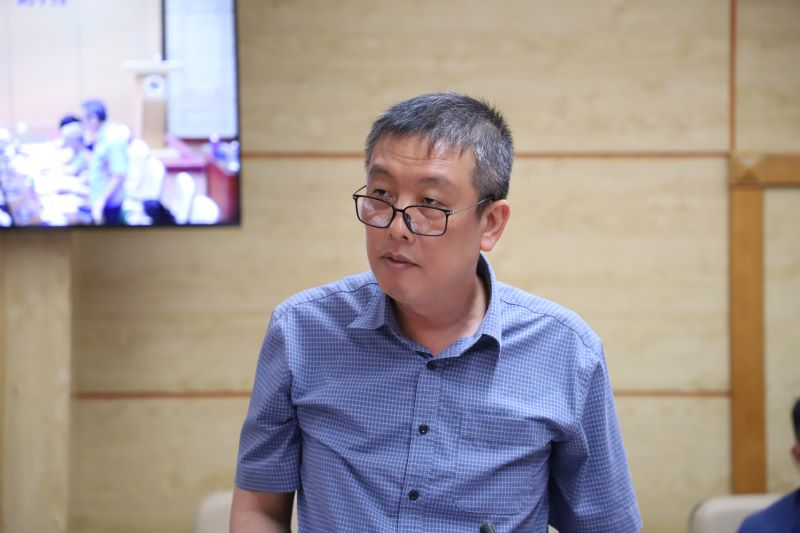 Ông Lê Bá Anh, Phó Cục trưởng Cục Chất lượng, Chế biến và Phát triển thị trưởng- Bộ NN và PTNT phát biểu tham luận