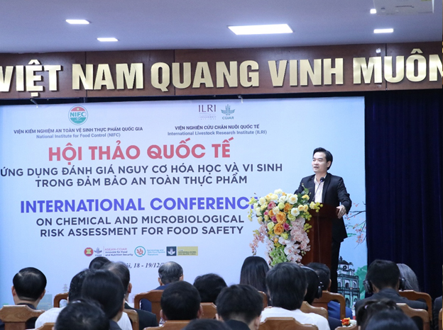 ts-chu-quoc-thinh-quyen-cuc-truong-cuc-an-toan-thuc-pham