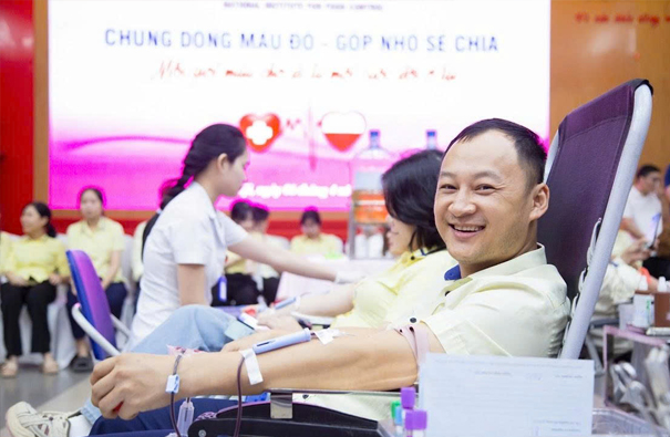 Hiến máu 9